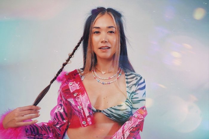 Lisa+Danaë+-+Focus+On+Me+-+small